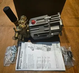 Sjf-f7 Annovi Reverberi New Ar Gas Powered Plunger Pump 2700 Psi Sjf-f7 Annovi Reverberi New Ar Gas Powered Plunger Pump 2700 Psi