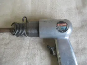 19119 Craftsman Model Pneumatic Air Hammer With Pointed Bit Made In Taiwan Nice #3