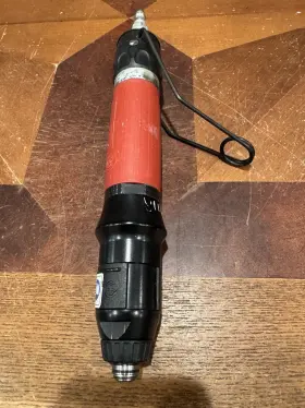 Desoutter Sd075-ar-s4q Pneumatic Screwdriver Fastening Tool Preowned