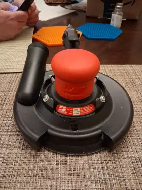 Dynabrade 10604 10604. 8 Inch Mud Hog Sander. Vacuum Ready