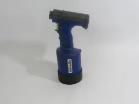 Gesipa 4007081570008 Taurus 2 Rivet Gun Man 7 Bar Up To 5mm Blind Rivets Used Gesipa 4007081570008 Taurus 2 Rivet Gun Man 7 Bar Up To 5mm Blind Rivets Used