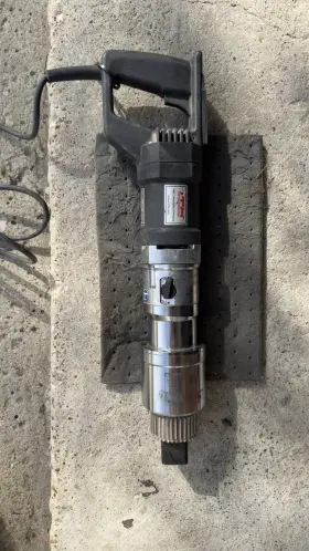 Ith 400-3 Electric Torgue Wrench Nut Runner. Model Eds-400-3