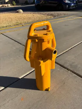 Pd-55 Rhino Pneumatic Post Driver