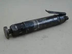 Wespro Wns-clb1 Pneumatic Needle Scaler With Hammer Bit