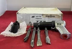 Ingersoll Rand 772 Light Weight Manual Riveting Air Hammer. Fixed Price $89.99.